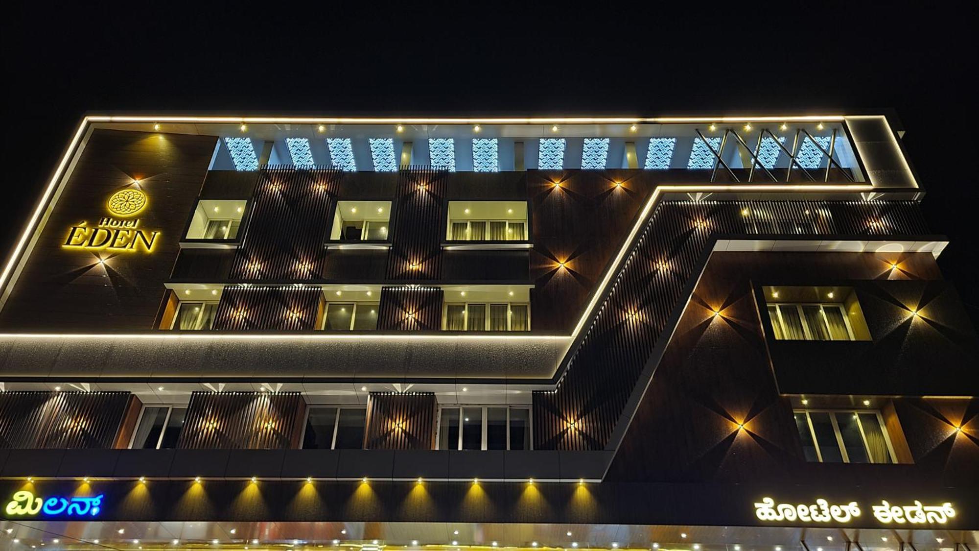 Hotel Eden Karwar Exterior foto